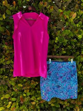 Lilly Pulitzer Bright Pink Blue Floral Mini Skirt.  Size large on the shirt
